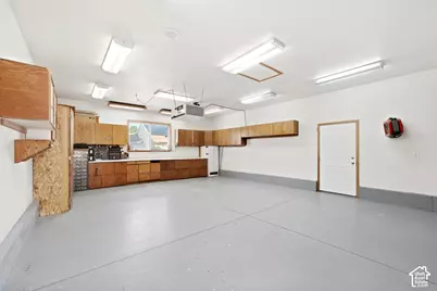 7061 S 2980 W, West Jordan, UT 84084 - Photo 38