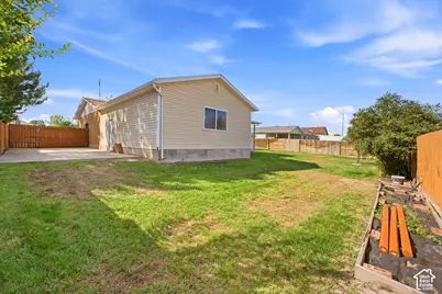 7061 S 2980 W, West Jordan, UT 84084 - Photo 6