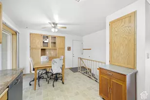 7061 S 2980 W, West Jordan, UT 84084 - Photo 22