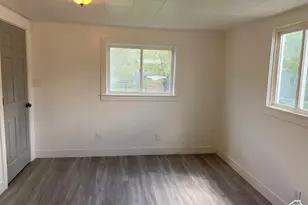 230 N 3rd St, Tooele, UT 84074 - Photo 4