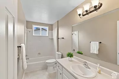 781 S 300 W, Logan, UT 84321 - Photo 20