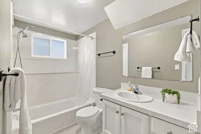 781 S 300 W, Logan, UT 84321 - Photo 16