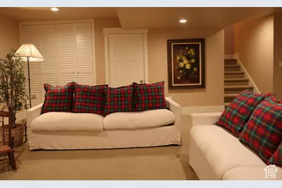 893 N 2125 W, Layton, UT 84041 - Photo 36