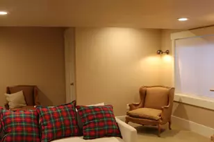 893 N 2125 W, Layton, UT 84041 - Photo 38