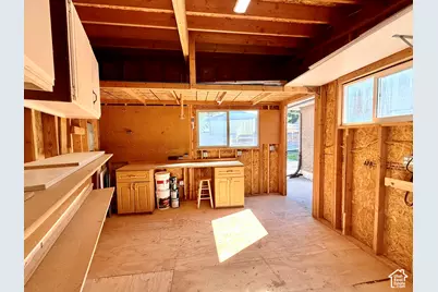 6225 S Lorreen Dr, Murray, UT 84121 - Photo 38