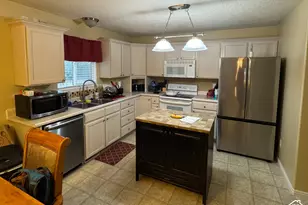 7598 N Park St, Eagle Mountain, UT 84005 - Photo 6