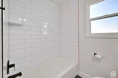 728 E Maple St S, South Ogden, UT 84403 - Photo 18