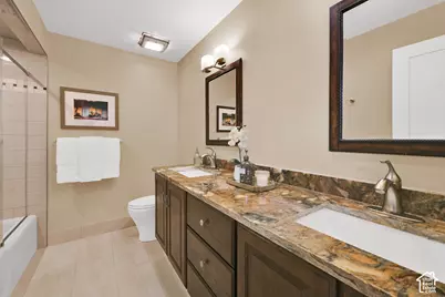 1095 S Oak Hills Way E, Salt Lake City, UT 84108 - Photo 36