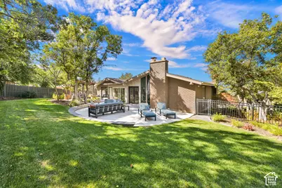 1095 S Oak Hills Way E, Salt Lake City, UT 84108 - Photo 44