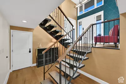 1095 S Oak Hills Way E, Salt Lake City, UT 84108 - Photo 38