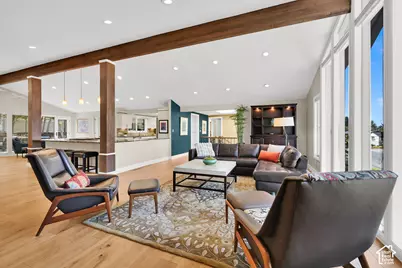 1095 S Oak Hills Way E, Salt Lake City, UT 84108 - Photo 16