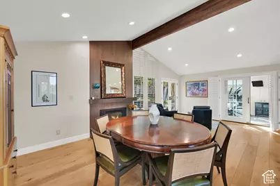 1095 S Oak Hills Way E, Salt Lake City, UT 84108 - Photo 24