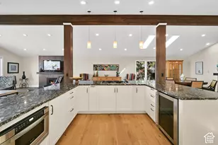 1095 S Oak Hills Way E, Salt Lake City, UT 84108 - Photo 26