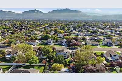 11846 S 3200 W, Riverton, UT 84065 - Photo 6