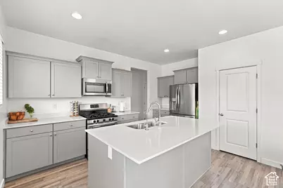 1074 S 4000 W, Syracuse, UT 84075 - Photo 8