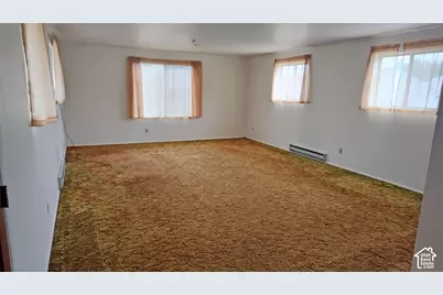 2680 S Imperial St E, Salt Lake City, UT 84106 - Photo 6