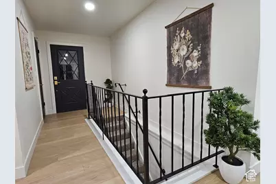 995 W River Point Cir, Murray, UT 84123 - Photo 2