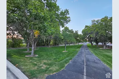 995 W River Point Cir, Murray, UT 84123 - Photo 40