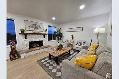 995 W River Point Cir, Murray, UT 84123 - Photo 4
