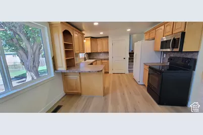 4271 S 900 E, South Ogden, UT 84403 - Photo 6