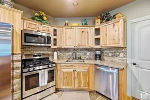 2578 E 8150 S, South Weber, UT 84405 - Photo 52