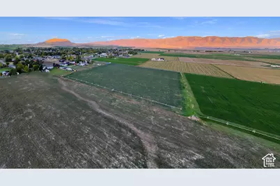 220 W 300 S, Newton, UT 84327 - Photo 8