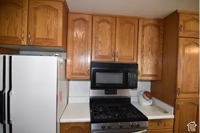 516 E 3050 N, Provo, UT 84604 - Photo 14