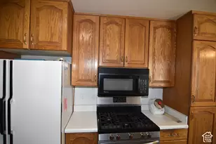 516 E 3050 N, Provo, UT 84604 - Photo 14