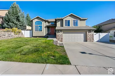 8620 W Equinox Cir, Copperton, UT 84006 - Photo 2