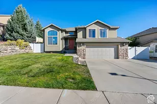 8620 W Equinox Cir, Copperton, UT 84006 - Photo 2