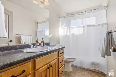 8620 W Equinox Cir, Copperton, UT 84006 - Photo 20