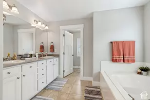 4762 W Wadesboro Circle, Herriman, UT 84096 - Photo 18