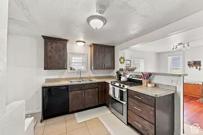 253 Broadway St N, Tooele, UT 84074 - Photo 4