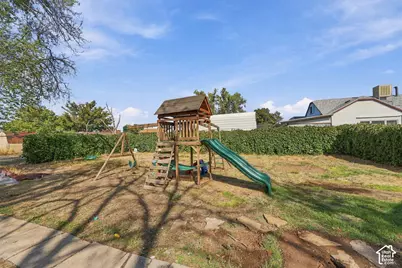 253 Broadway St N, Tooele, UT 84074 - Photo 22