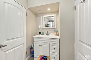 253 Broadway St N, Tooele, UT 84074 - Photo 12