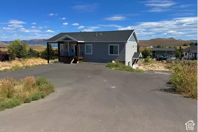 2582 Country Club Way, Garden City, UT 84028 - Photo 2