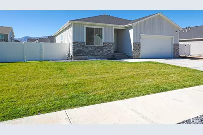 628 S 770 E, Hyrum, UT 84319 - Photo 1