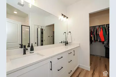 628 S 770 E, Hyrum, UT 84319 - Photo 12
