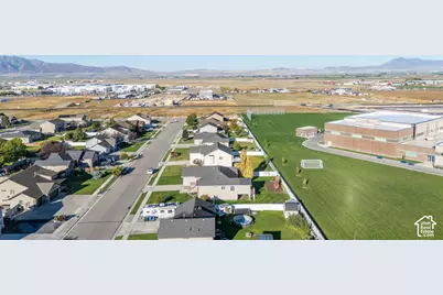 257 W 350 S, Hyde Park, UT 84318 - Photo 44