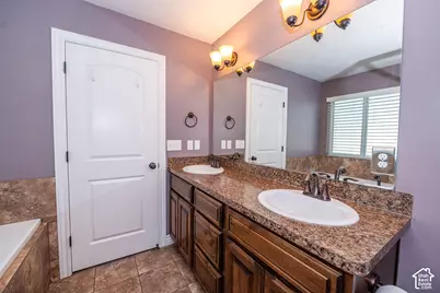257 W 350 S, Hyde Park, UT 84318 - Photo 24