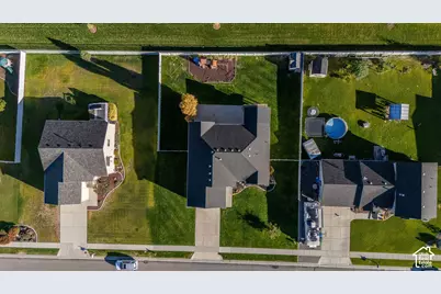 257 W 350 S, Hyde Park, UT 84318 - Photo 42