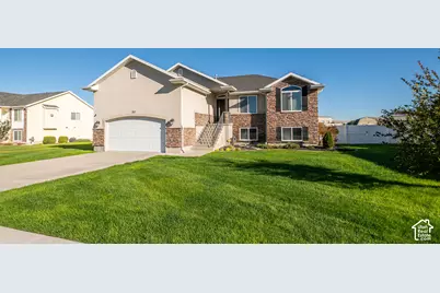 257 W 350 S, Hyde Park, UT 84318 - Photo 2