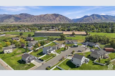 476 W 60 S, Hyrum, UT 84319 - Photo 64
