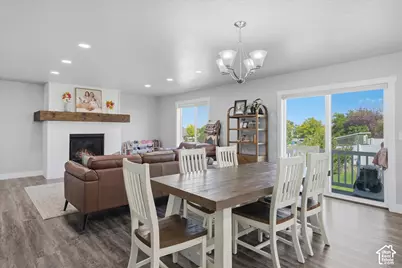 476 W 60 S, Hyrum, UT 84319 - Photo 12