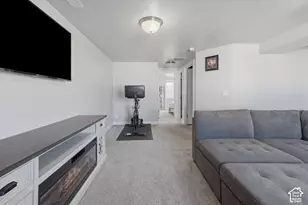 476 W 60 S, Hyrum, UT 84319 - Photo 38