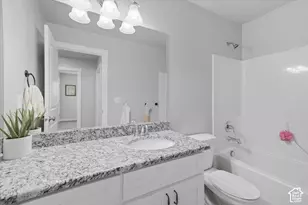 476 W 60 S, Hyrum, UT 84319 - Photo 24