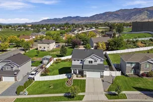 476 W 60 S, Hyrum, UT 84319 - Photo 56