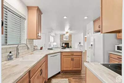 3683 S Vineyard Ct, Millcreek, UT 84106 - Photo 14