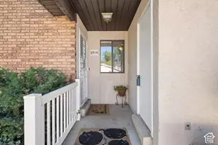 1906 N 750 W, Centerville, UT 84014 - Photo 4
