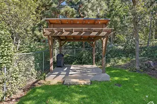 431 S 1400 E, Fruit Heights, UT 84037 - Photo 54